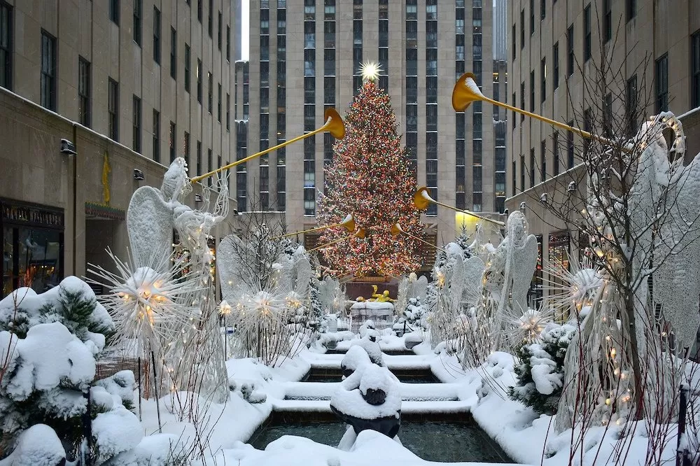 Iconic Christmas Sights You Have To See in New York City