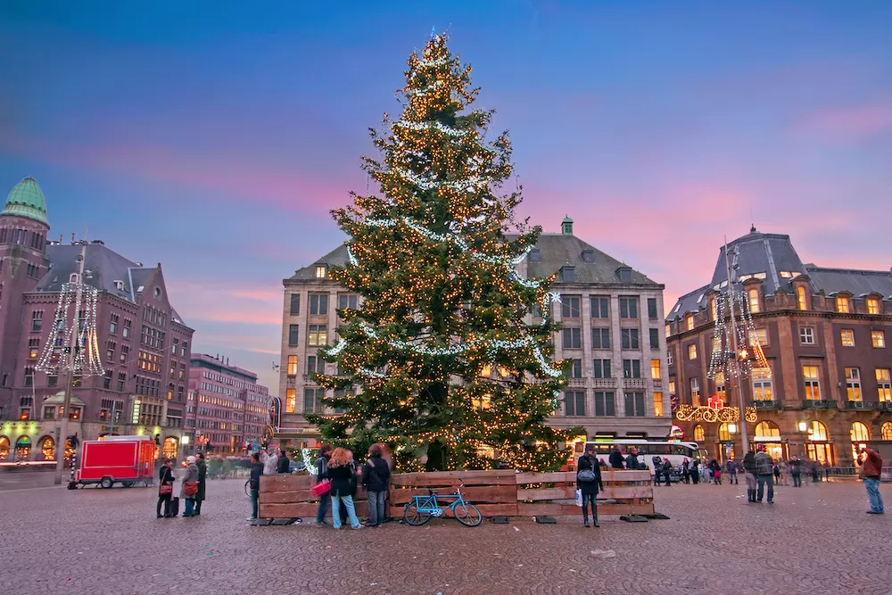 Celebrating Christmas in Amsterdam When You're Single