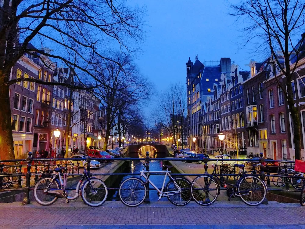 The Most Romantic Ways to Welcome The New Year in Amsterdam