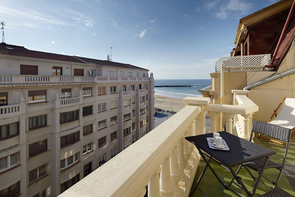 San Sebastian Luxury Homes with Great Seaside Views