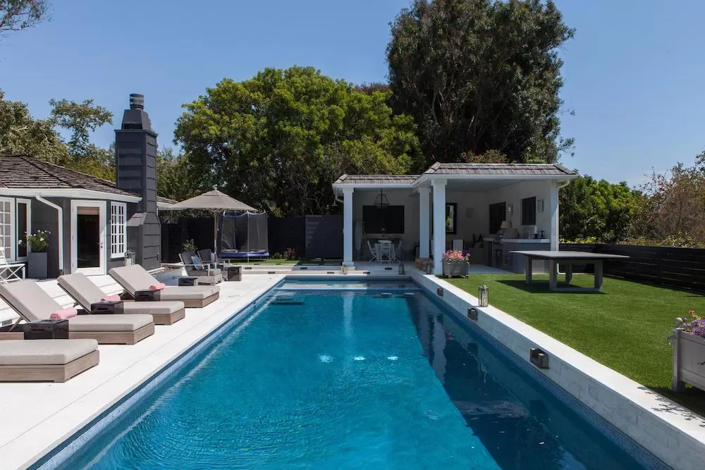 Our Finest Los Angeles Homes with Luxurious Pools