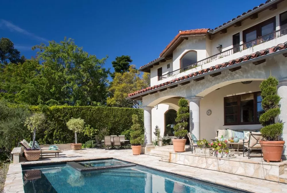 Our Finest Los Angeles Homes with Luxurious Pools