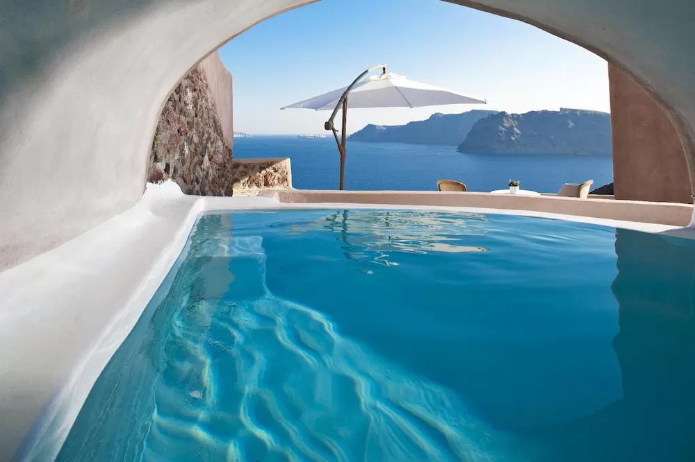 Top Five Santorini Luxury Homes with Scenic Views