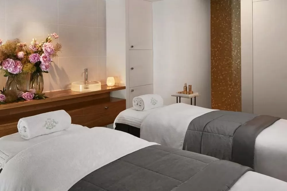 Warm Up in Paris By Booking A Day in These Luxury Spas