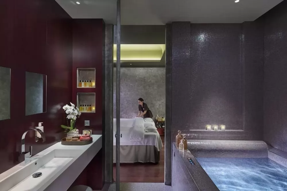 Warm Up in Paris By Booking A Day in These Luxury Spas