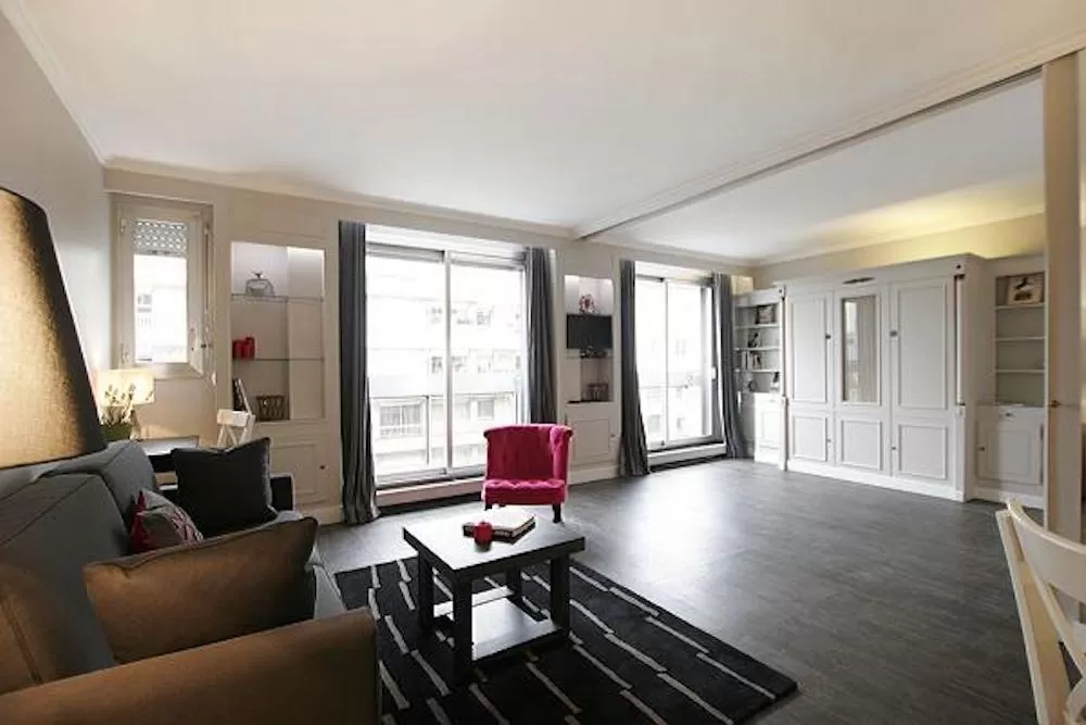 Our Most Spacious One-Bedroom Luxury Rentals in Paris