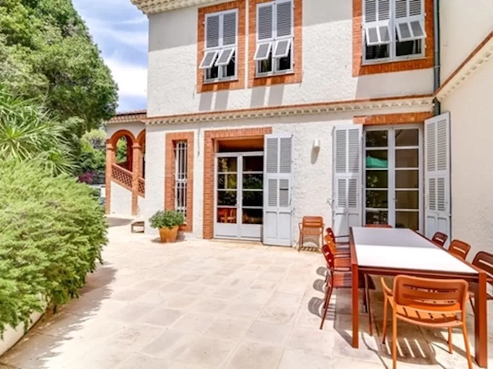 Enjoy Family Fun in These Spacious Cannes Luxury Homes