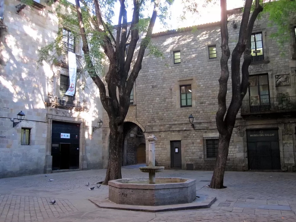 The Five Instagram-Worthy Spots in Barcelona's Gothic Quarter