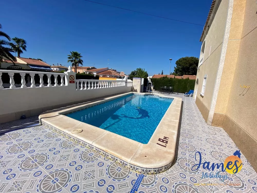 Alicante's Finest Homes With Private Pools