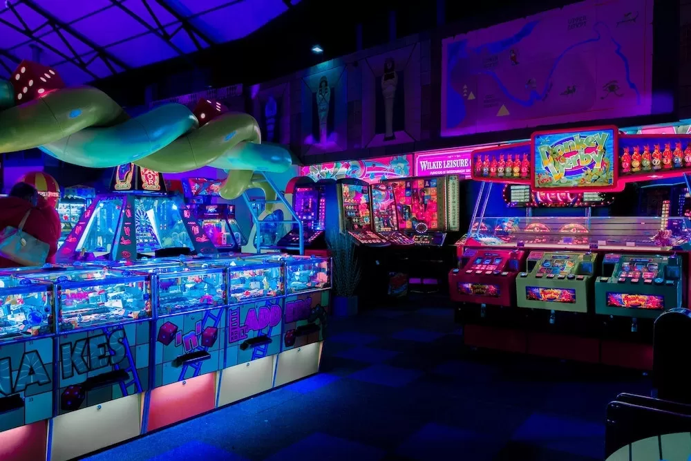 Playtime in Paris: The Most Fun Retro Video Game Arcades