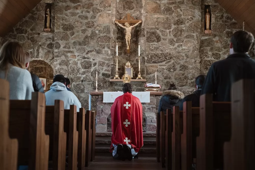 What are The Easter Sunday Traditions in France?