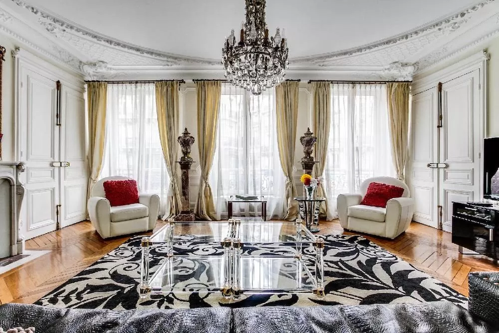 8 Opulent Luxury Apartments in Paris Worth Your While