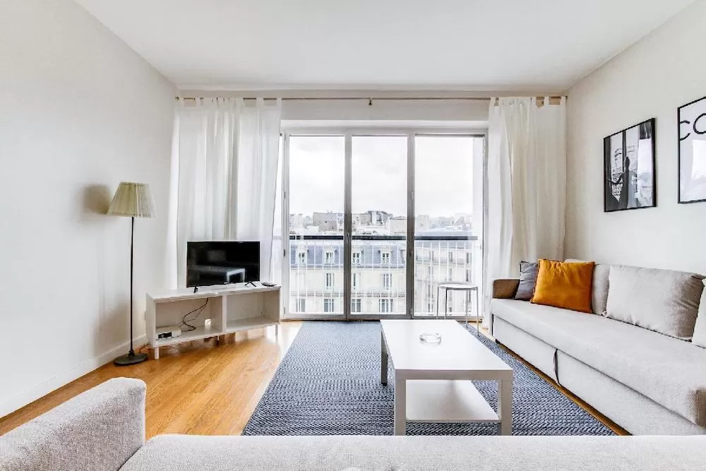 The Sunniest Solo Apartments in Paris