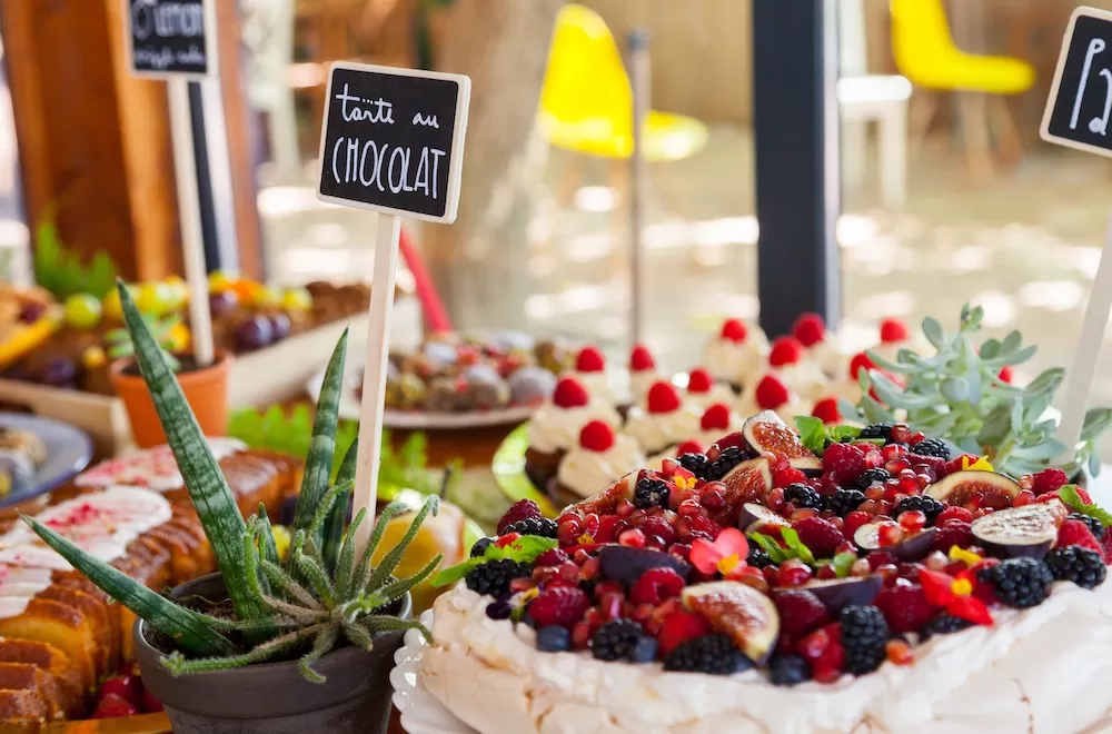 Give Your Mom These Delicious Spanish Desserts for Mother's Day