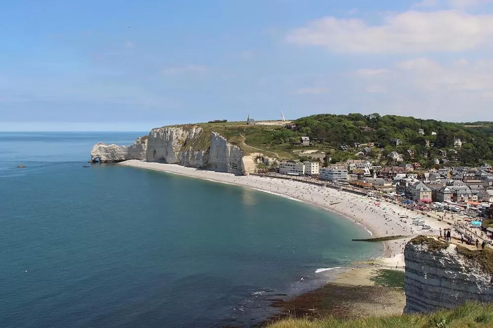 Paris Beaches To Cool You Off in Summer