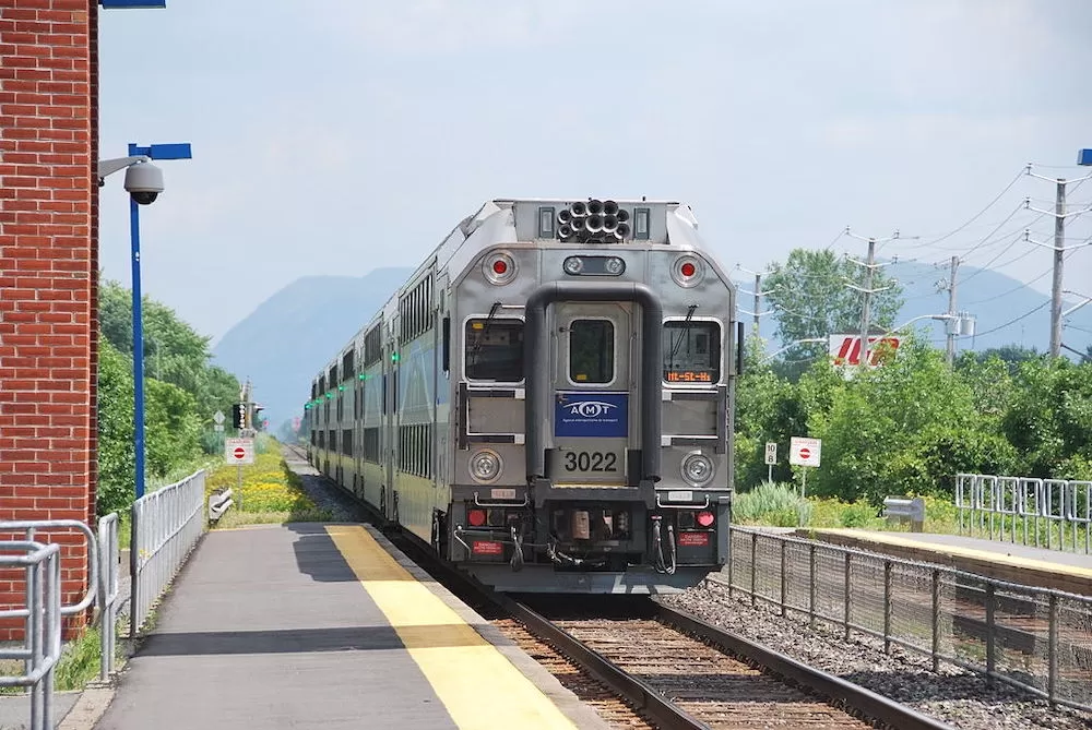 What You Need To Know About Montreal's Public Transport