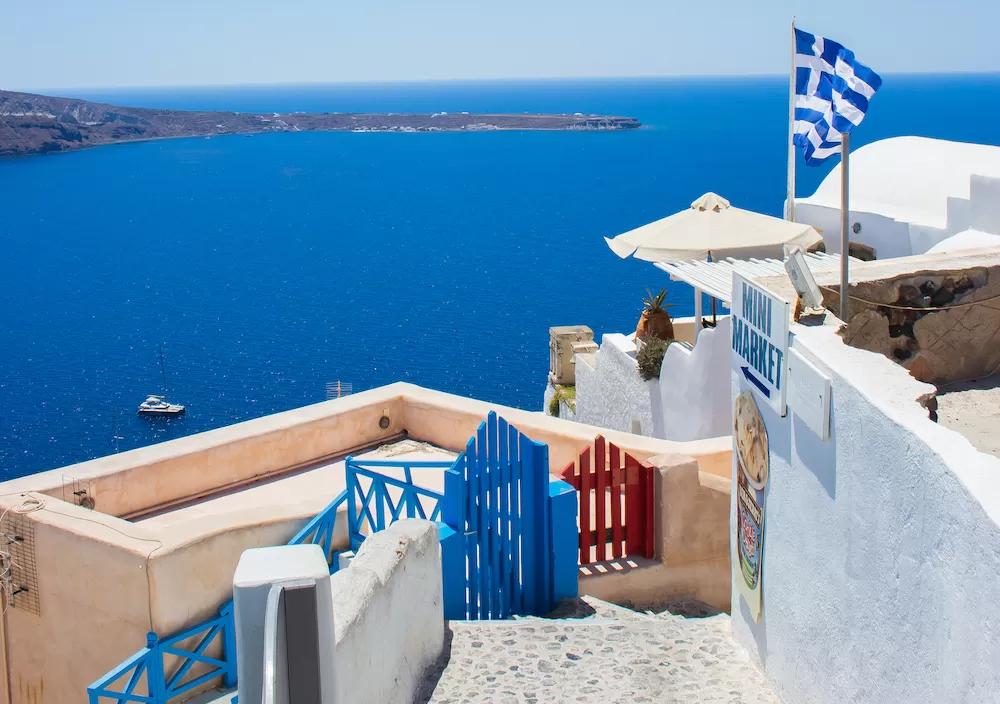 What to Know About The Legal Issues in Greece's Real Estate
