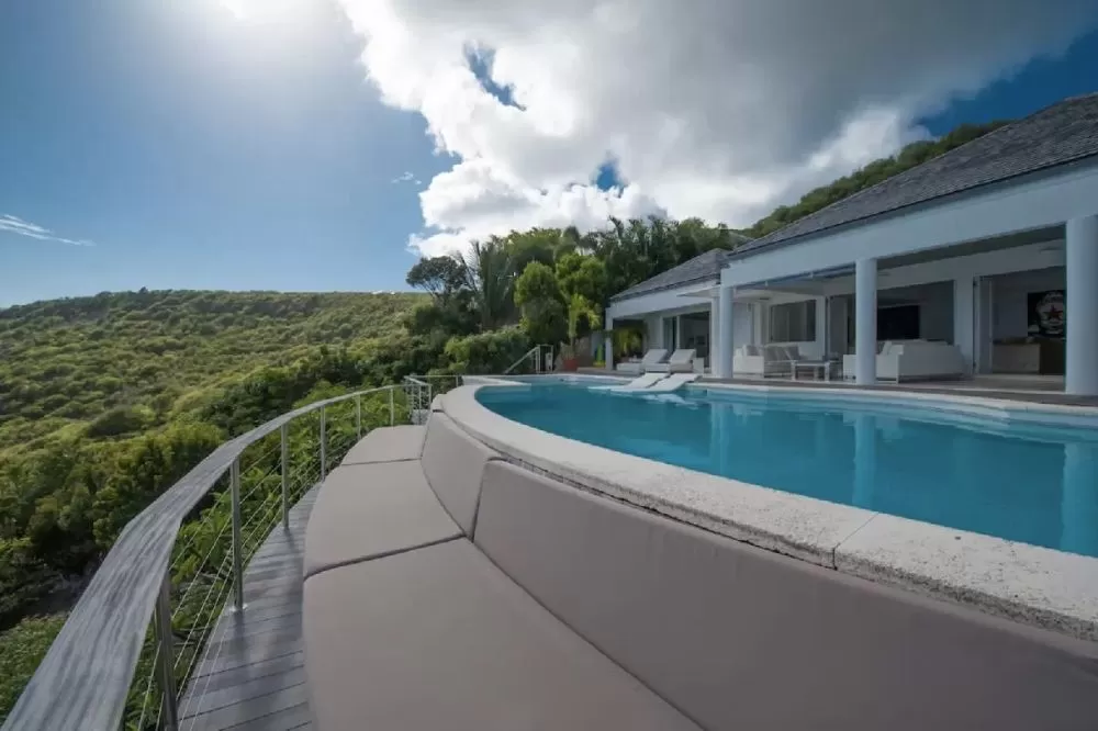 8 Luxury Villas in St. Barts with The Best Views