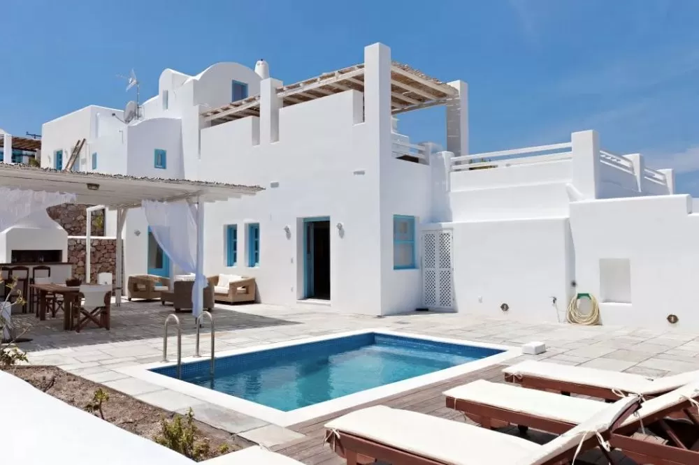 Buying Property in Greece: Our Real Estate Guide
