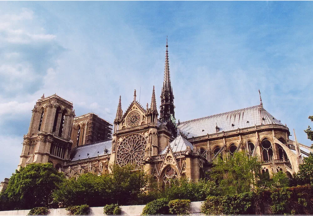 Cafes in Paris: The Best Near Notre Dame