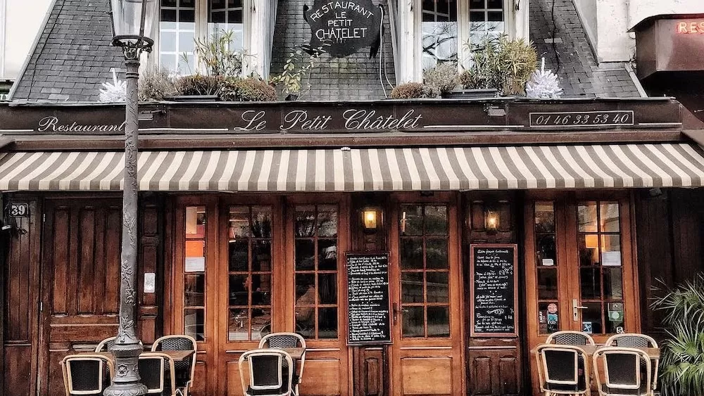 Cafes in Paris: The Best Near Notre Dame