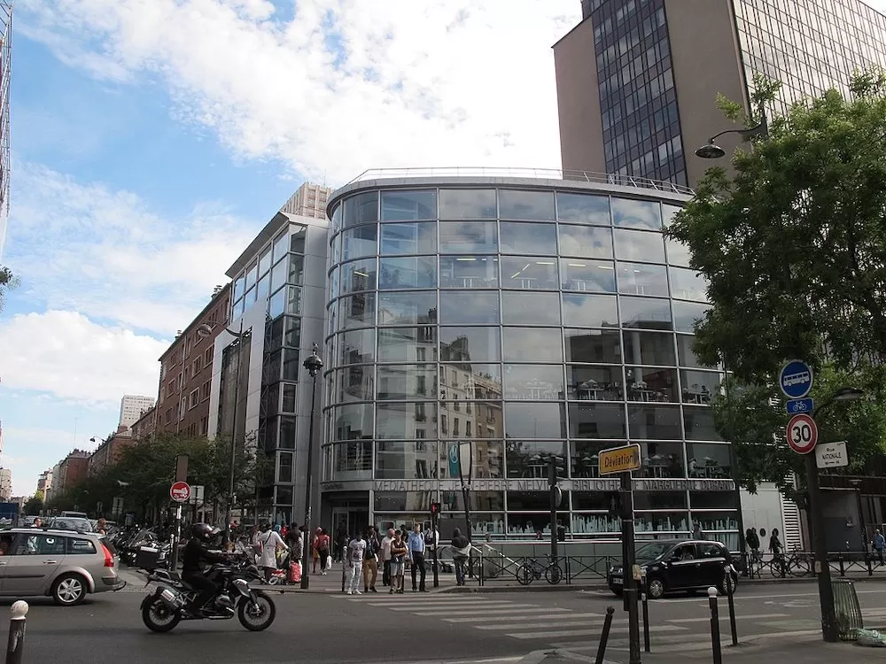 The 9 Most Fascinating Libraries in Paris