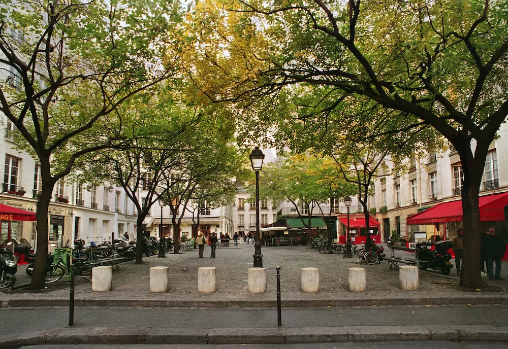 9 Reasons To Spend Autumn in Paris