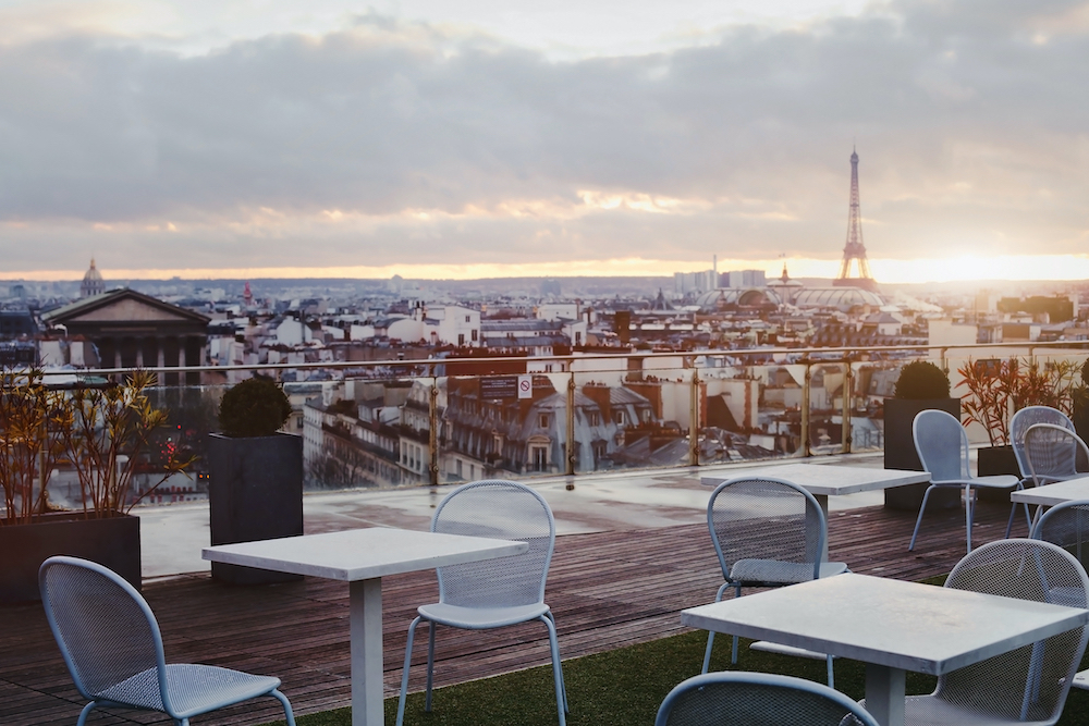 Cafes in Paris The Best With A View of The Eiffel Tower