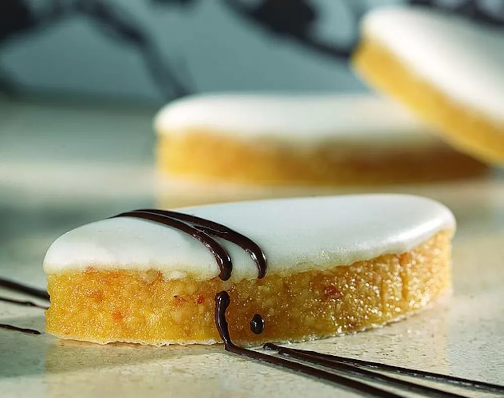You Have To Try These 7 French Candies At Least Once
