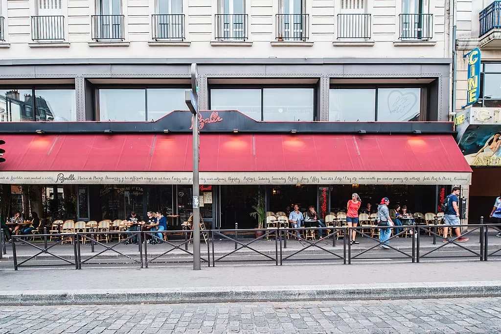 Cafes in Paris: The Best in La Pigalle Quartier