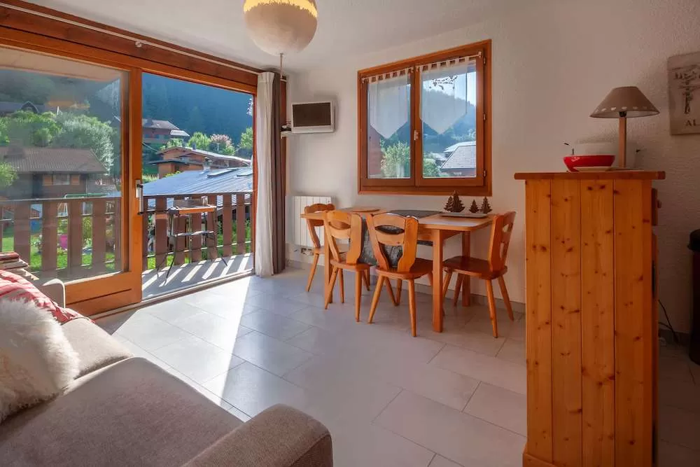 The Sunniest Ski Chalet Holiday Rentals in Morzine