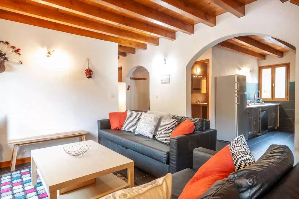 The Six Most Beautifully Decorated Seasonal Chalet Rentals in Morzine