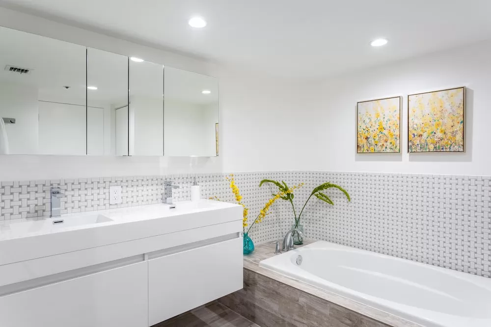 The Top Five Miami Luxury Apartments with The Best Bathrooms