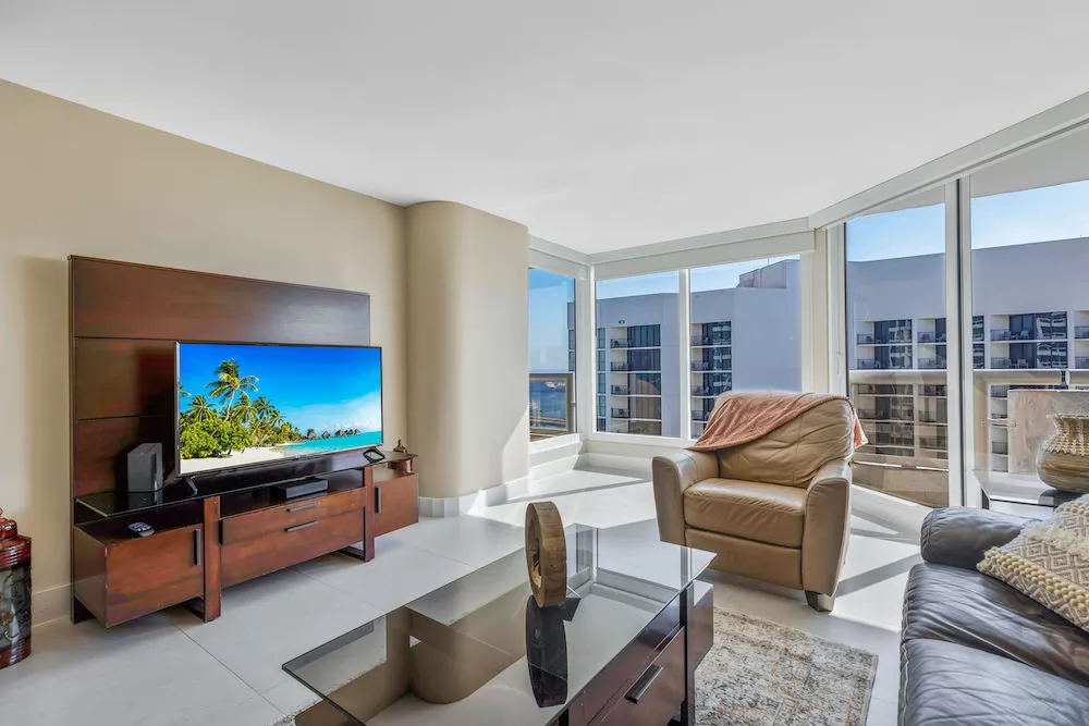 Check Out Five of The Sunniest Luxury Apartments in Miami