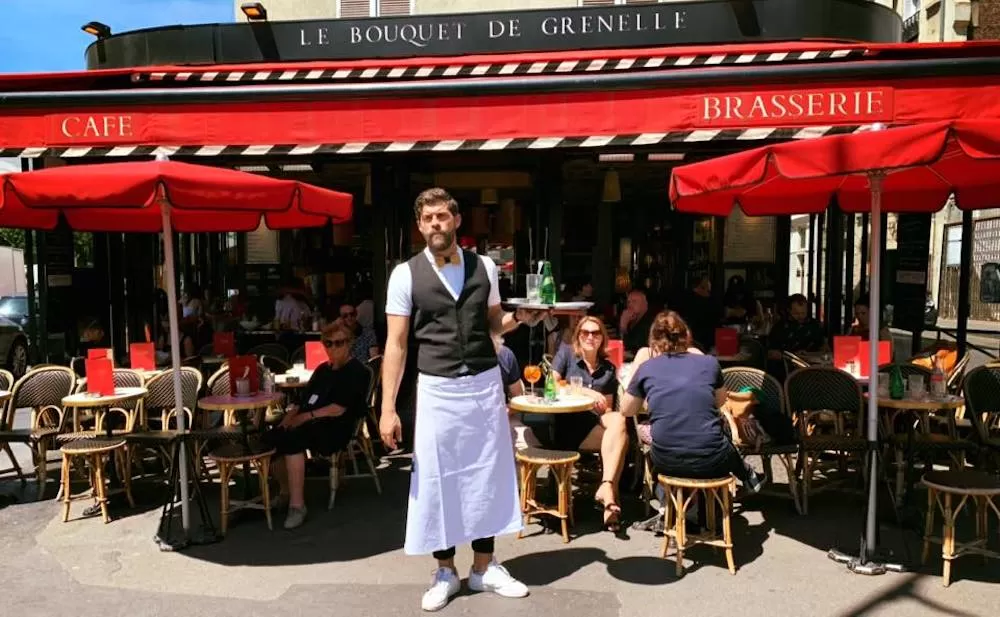 Cafes in Paris: The Best in Grenelle