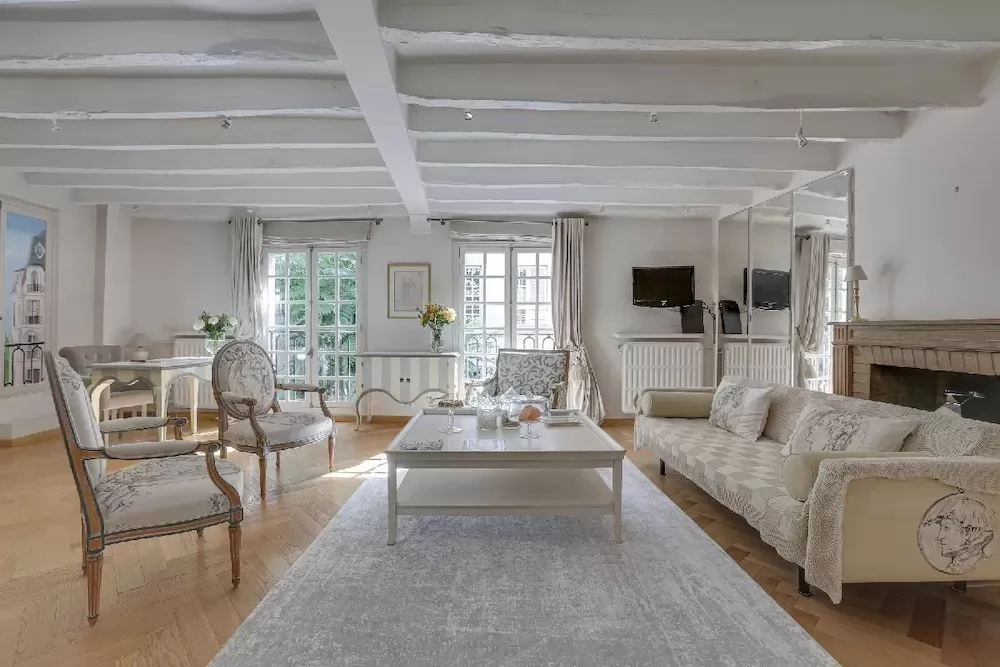 The Chicest Modern Farmhouse-Style Luxury Apartments in Paris
