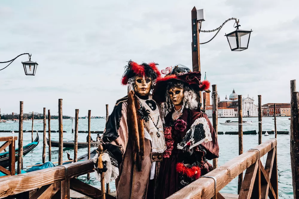 The Most Romantic Things to Do in The Carnival of Venice