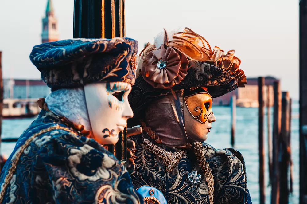 The Most Romantic Things to Do in The Carnival of Venice