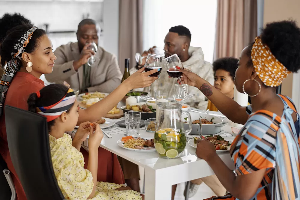 Tips to Follow When You're Invited to South African Homes