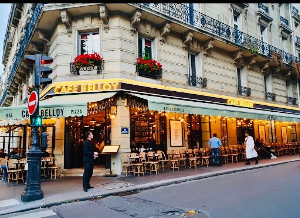 Cafes in Paris: The Best in Chaillot