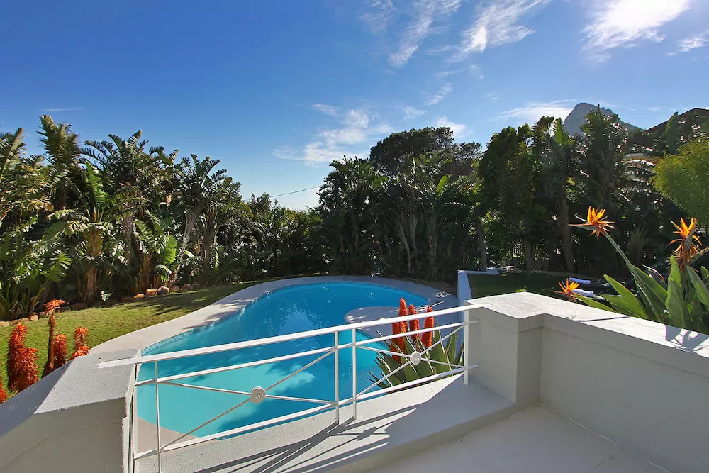 Which Luxury Villas in Cape Town Have The Best Pools?