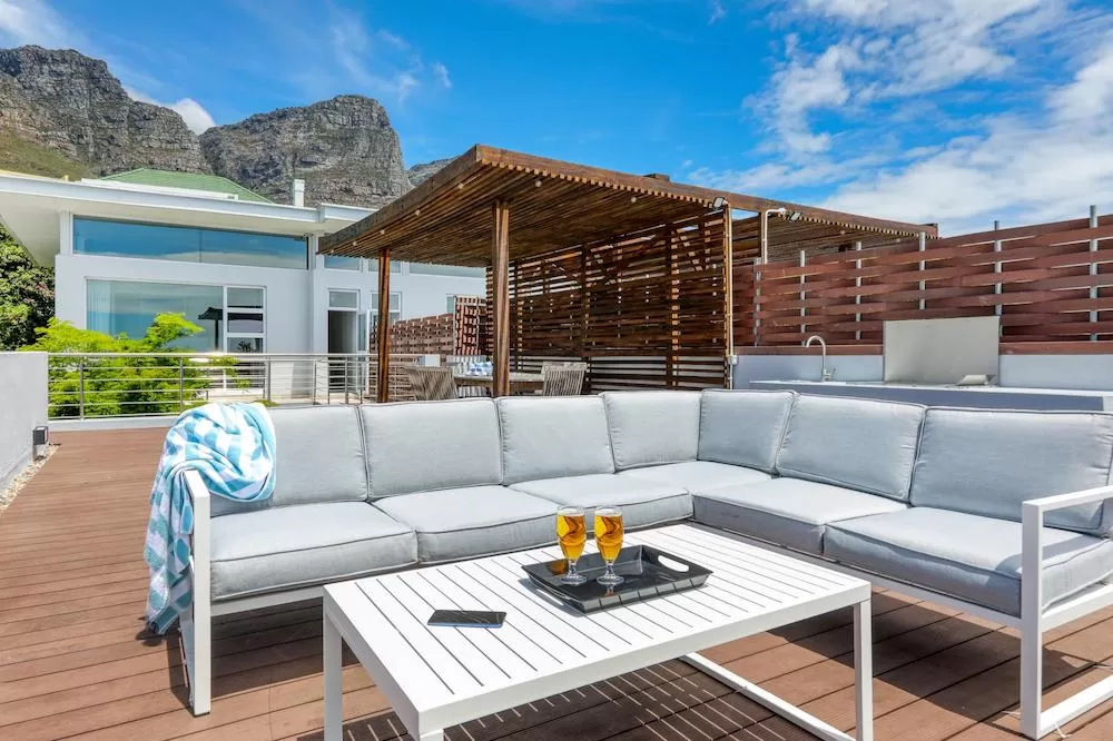 The Finest Decks from Cape Town's Luxury Villas