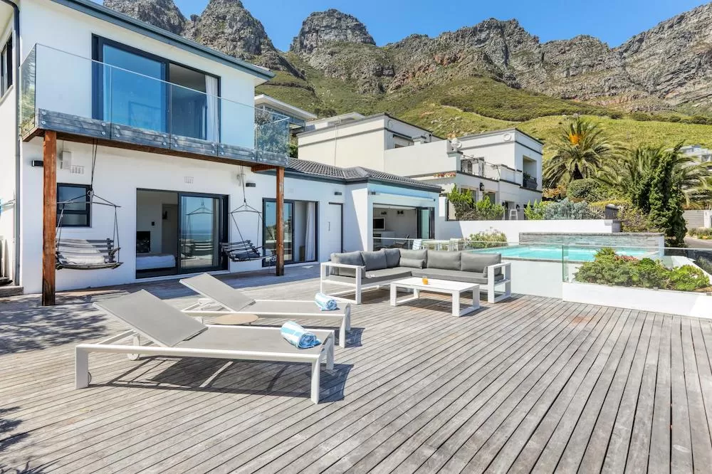 The Finest Decks from Cape Town's Luxury Villas