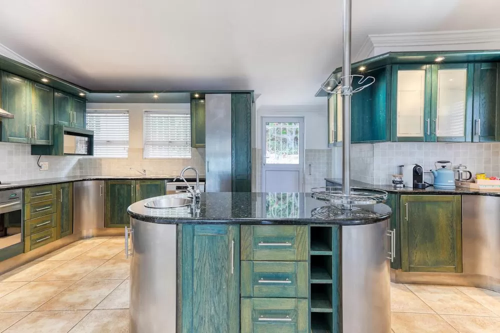 Which Cape Town Luxury Homes Have The Best Kitchens?