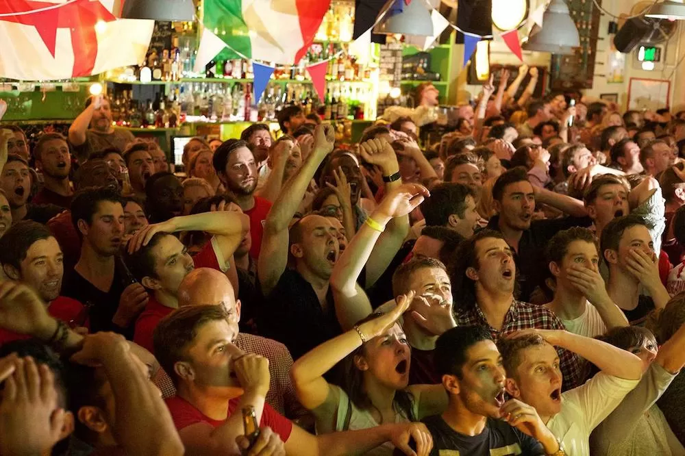 10 Paris Sports Bars That Will Likely Show The 2024 Olympics