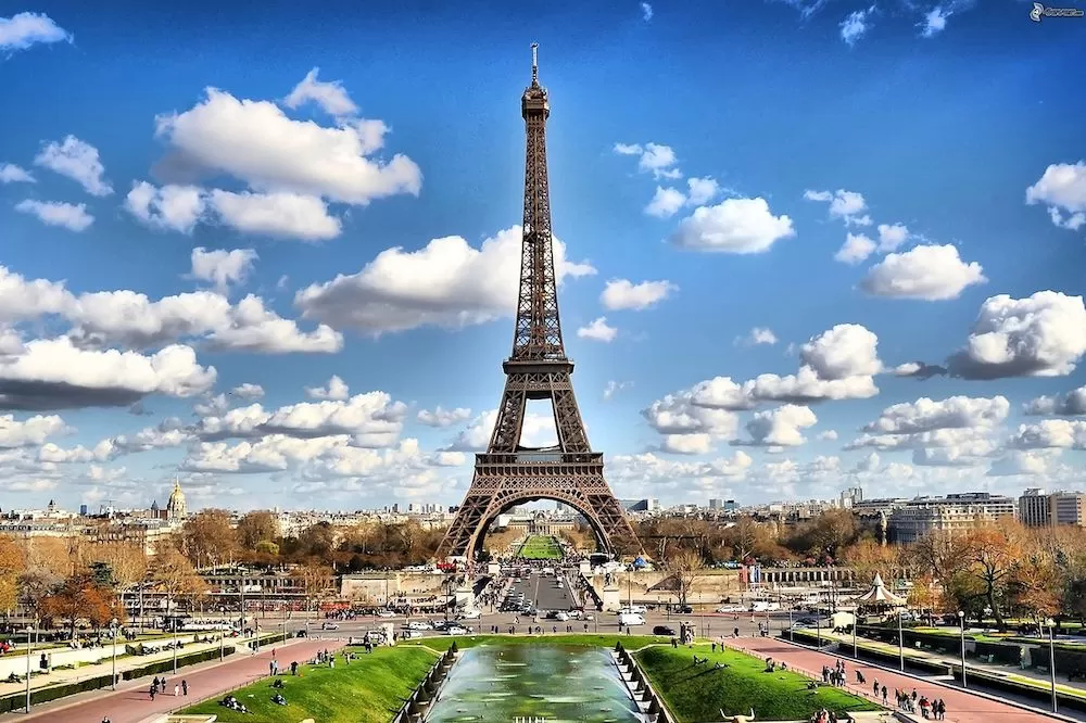 9 Famous Spots in Paris That Will Host The 2024 Summer Olympics
