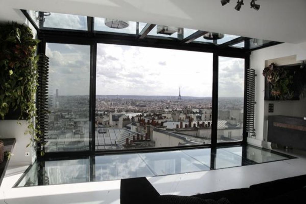 Enjoy The View of The Eiffel Tower from These Paris Luxury Apartments