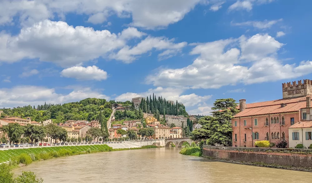 Romantic Destinations in Italy You Probably Didn't Know About