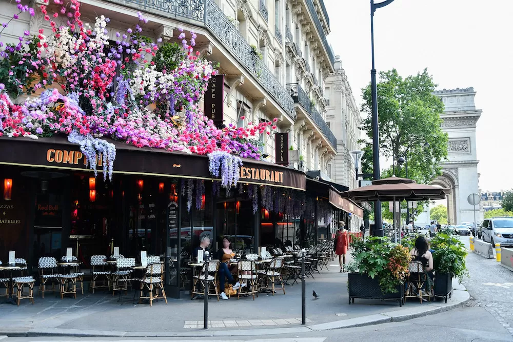 Cafes in Paris: The Best Flowery Hotspots