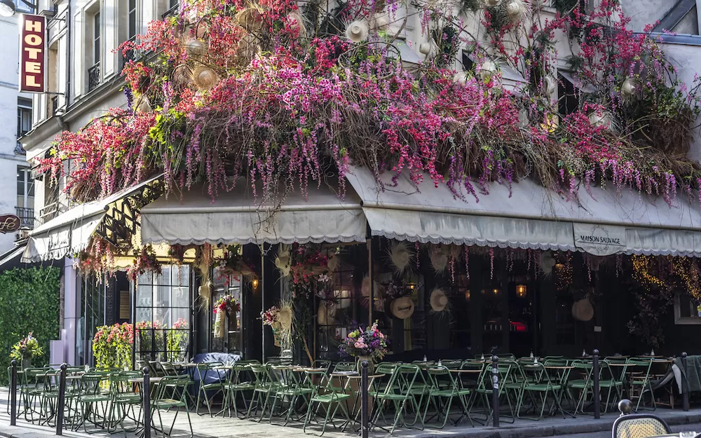 Cafes in Paris: The Best Flowery Hotspots